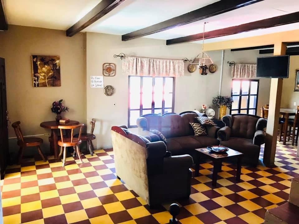 Hotel El Almendro Copán Exteriör bild