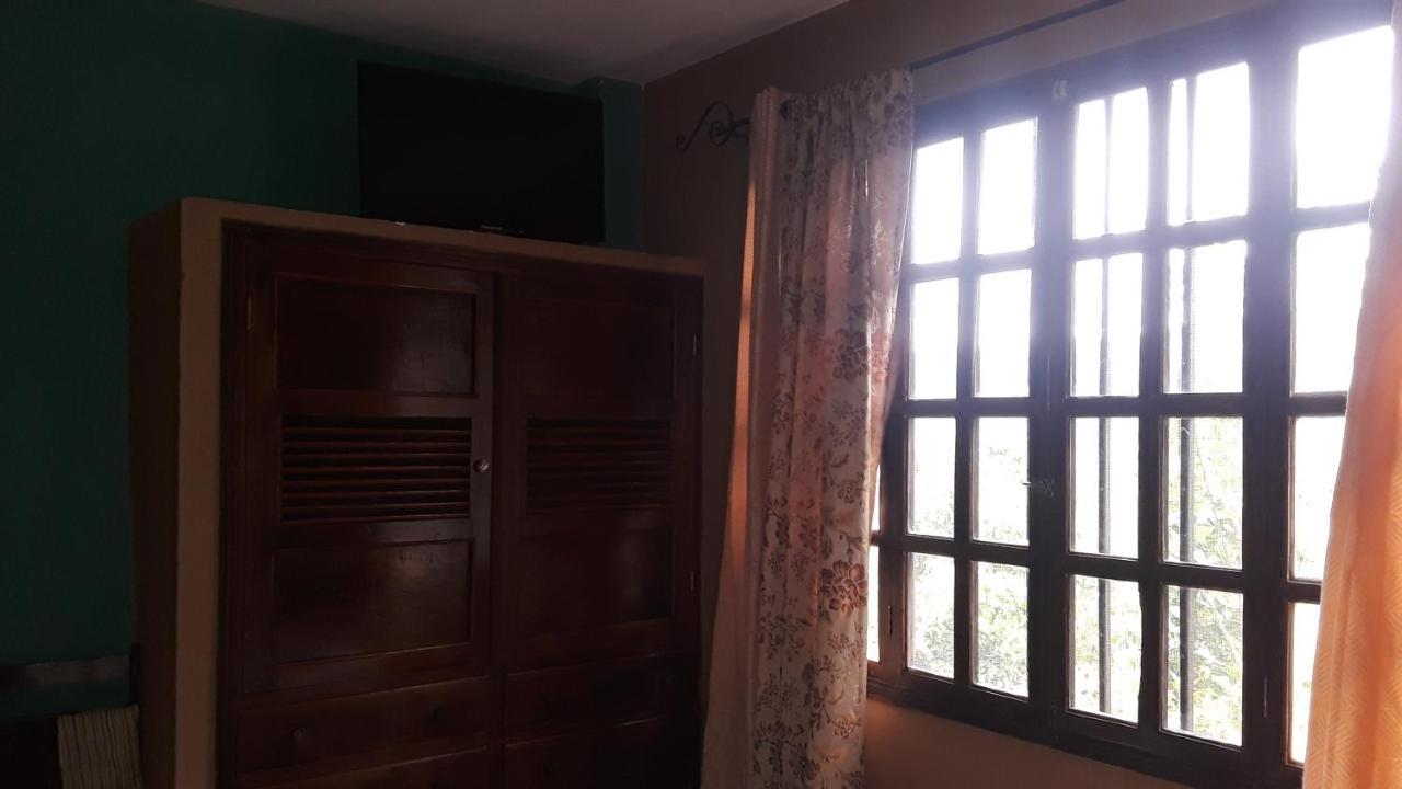 Hotel El Almendro Copán Exteriör bild